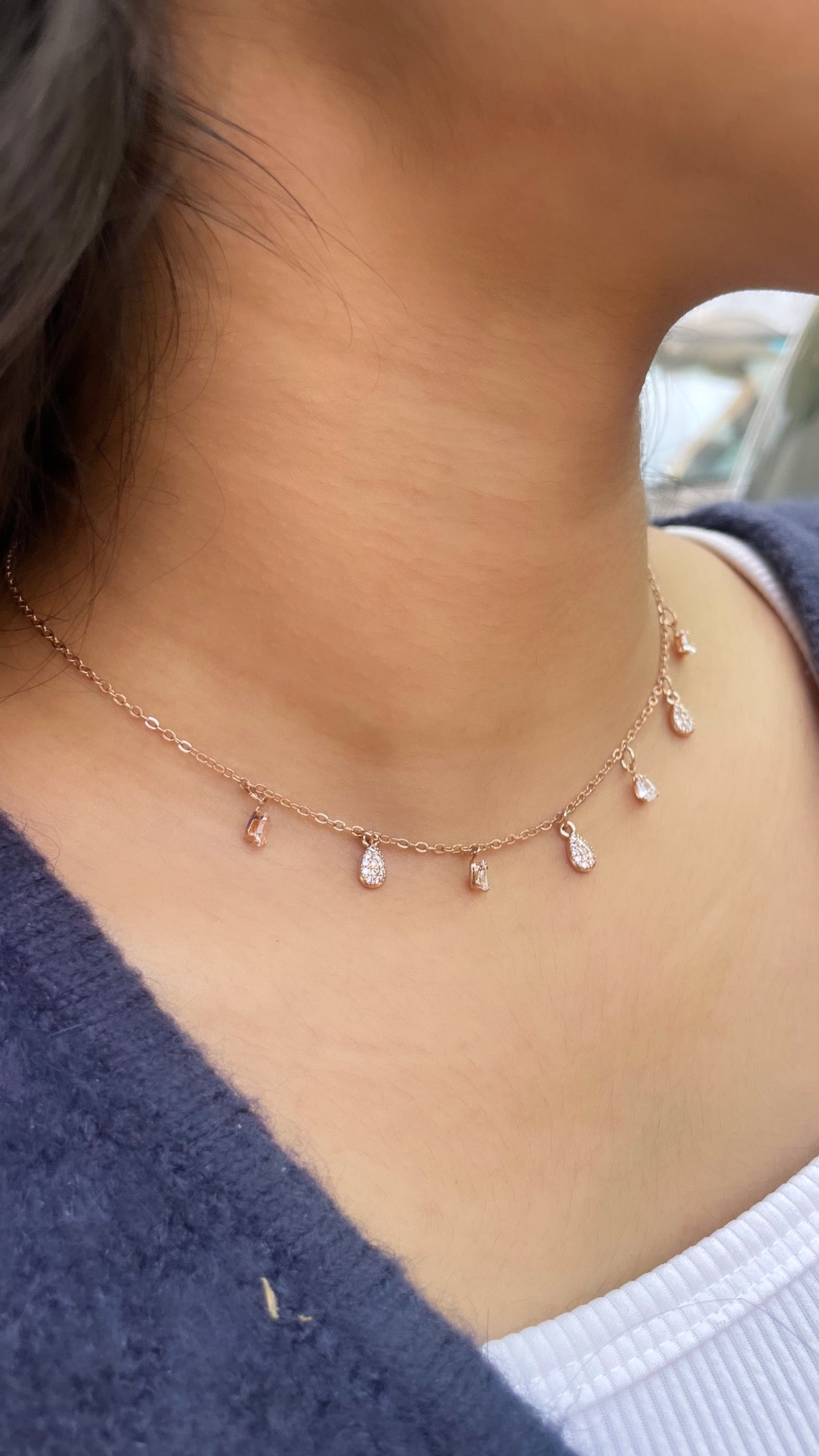 Dropnecklace